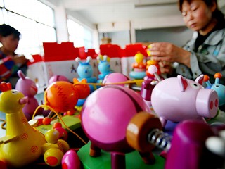 ap_chinese_toys_071119_mn_wyTAX_3868