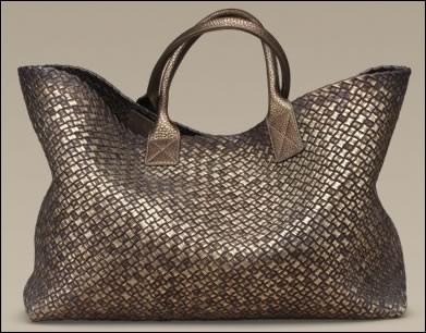 Bottega Veneta - бренд без логотипа