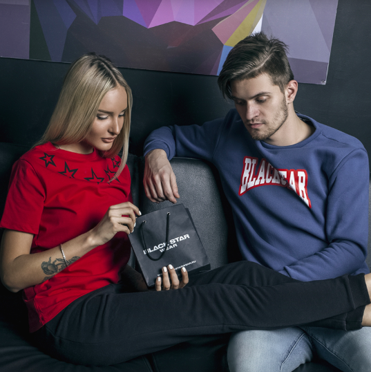Cкидка 20% на вторую толстовку или футболку в Black Star Wear