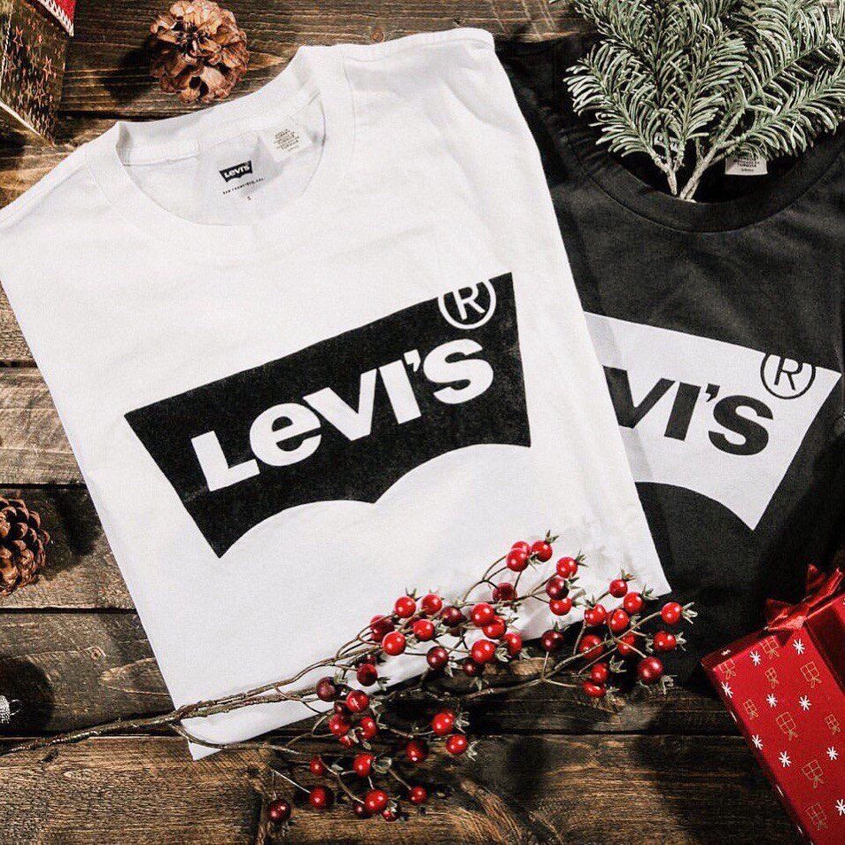Распродажа в Levi's